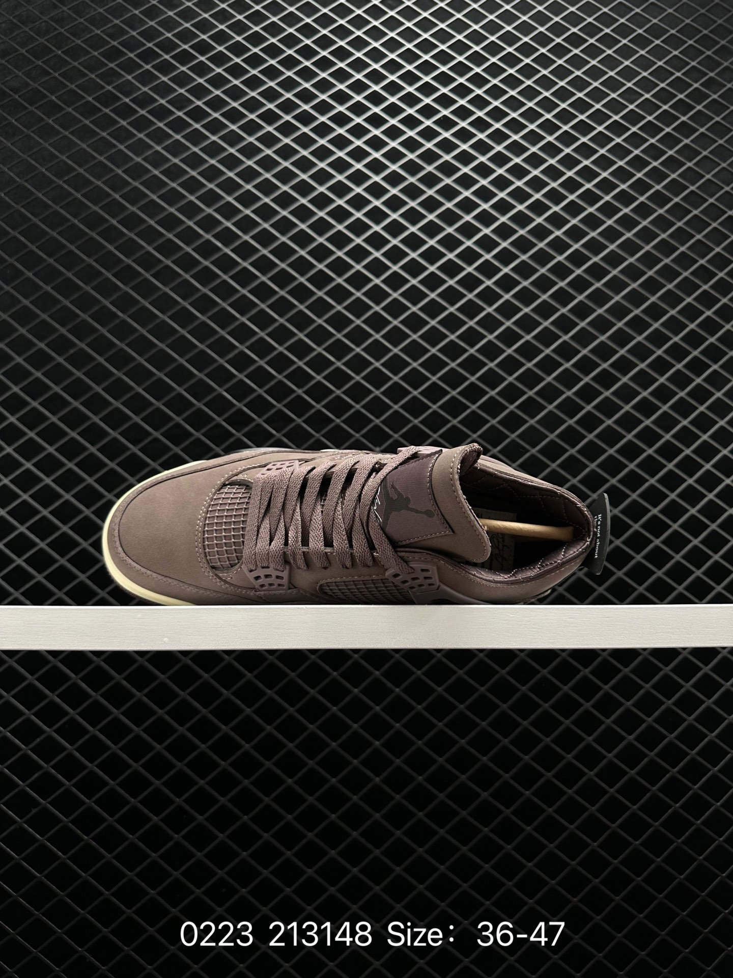 A Ma Maniere x Air Jordan 4 Retro 